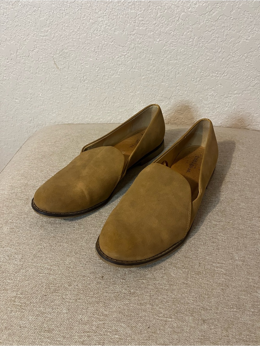 Indigo Rd Women's Tan Suede Loafers 8.5